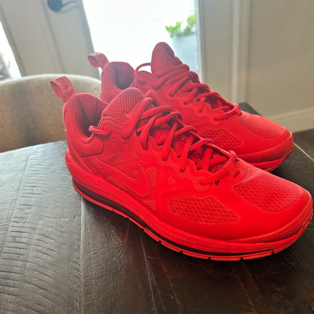 Men’s size 9.5 Nike Genome in triple red